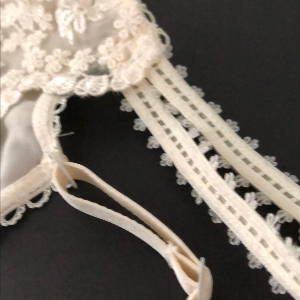MESH/ EMBROIDERED LACE OFF WHITE/ IVORY BRA - Picture 9 of 13